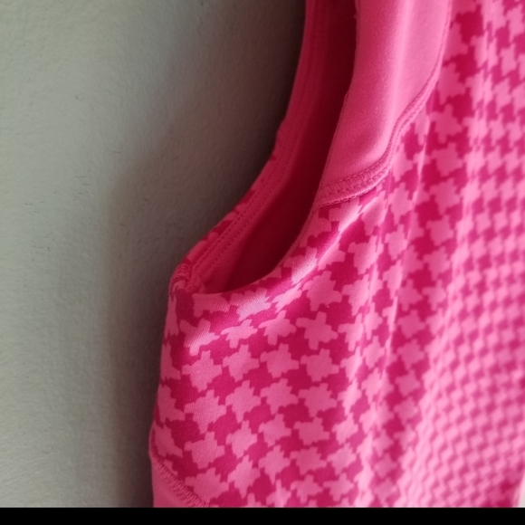 Ivivva pink tank top - Picture 2 of 10